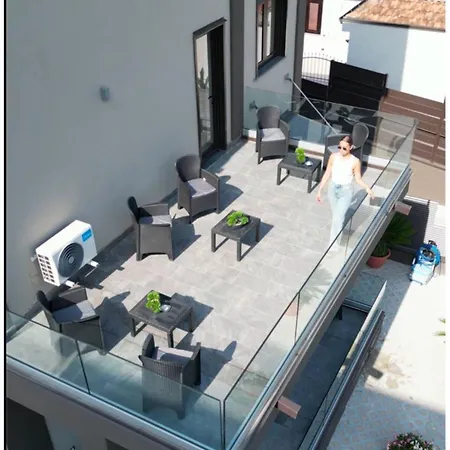 Coast To Coast & Pool Parcheggio E Piscina Vicino Pompei *